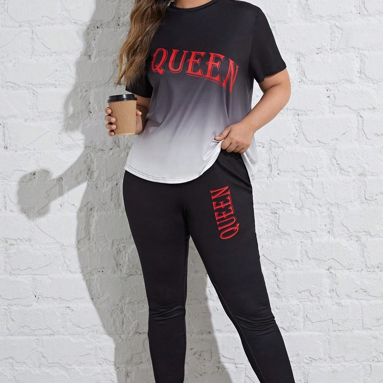 Conjunto Feminino esportivo Manga Regular Gola Redonda Queen. Plus Size